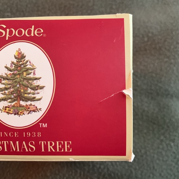 Spode “Christmas Tree “ sleigh ornament with box.  See pictures for size - Picture 6 of 6